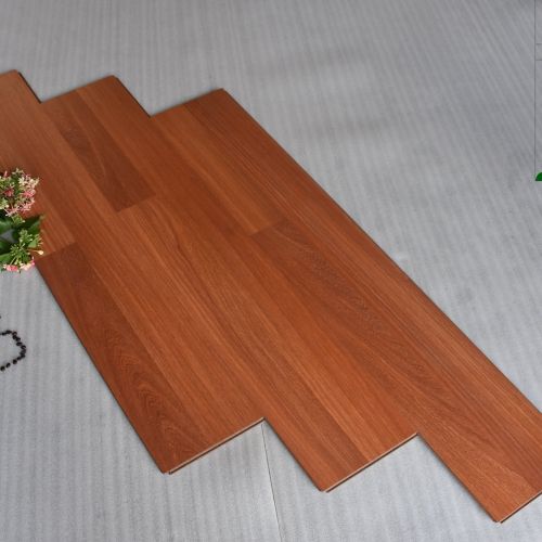 Sàn Gỗ THAIGREEN 12mm  M103