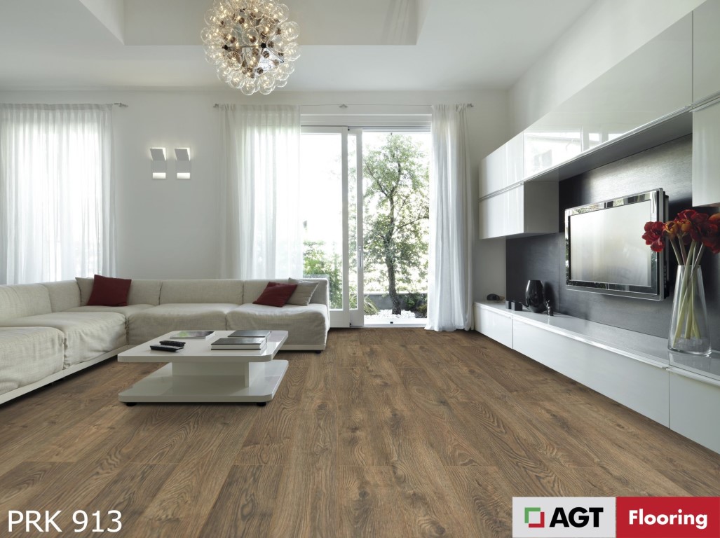 z2801785894121_d68529be70fba8222162dc1cb23fa826_1